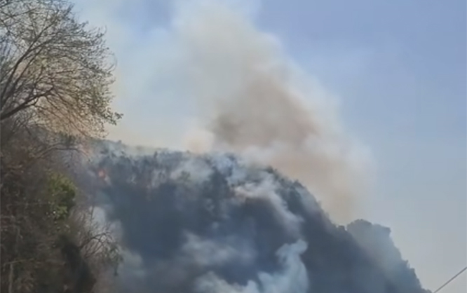 Sơn La: Hàng trăm người tham gia khống chế, dập tắt đám cháy rừng